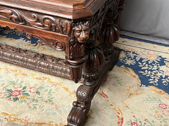 Table ancienne en chêne sculpté de style gothique flamand. – Consoles (photo 5 of 6)
