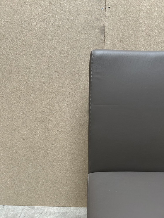 Image 1 of Hulsta stoel D21-2 natuureik toonzaalmodel