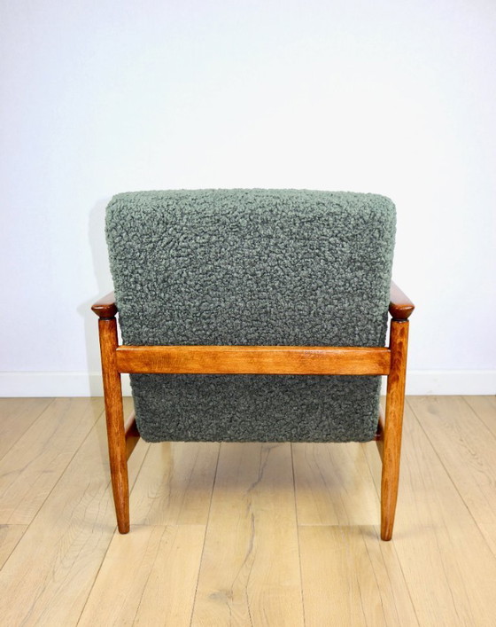 Image 1 of Sedia GFM-142 in pelle bouclé color oliva attribuita a Edmund Homa, anni '70