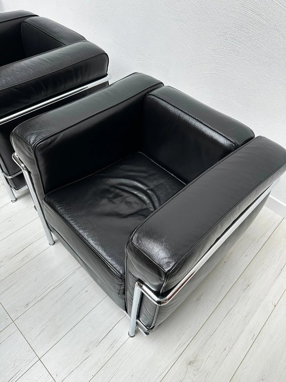 Image 1 of Poltrona LC2 vintage in pelle di Le Corbusier, Pierre Jeanneret e Charlotte Perriand per Cassina, anni '90
