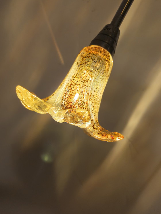 Image 1 of Lampe de table avec 2 abat-jour en verre G4 et variateur.