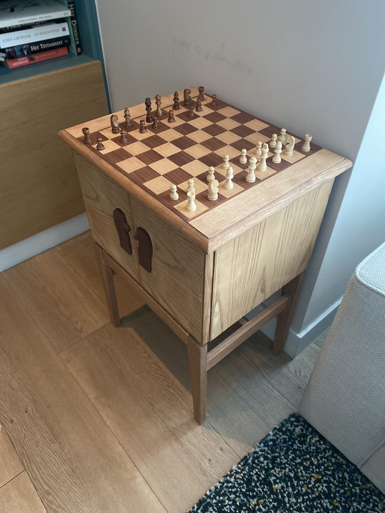 Image 1 of Handgemaakt schaakkastje 