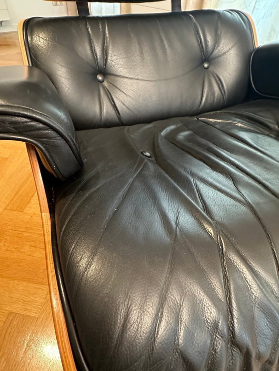 Image 1 of Vitra - Charles & Ray Eames - Sillón con otomana - 670 Lounge Chair