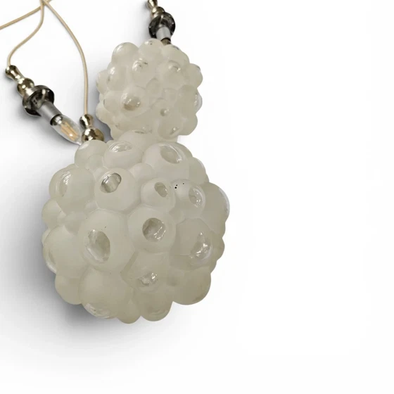 Suspension cascade 4 boules avec abat-jour en 'verre bulle' – Glass (photo 7 of 8)