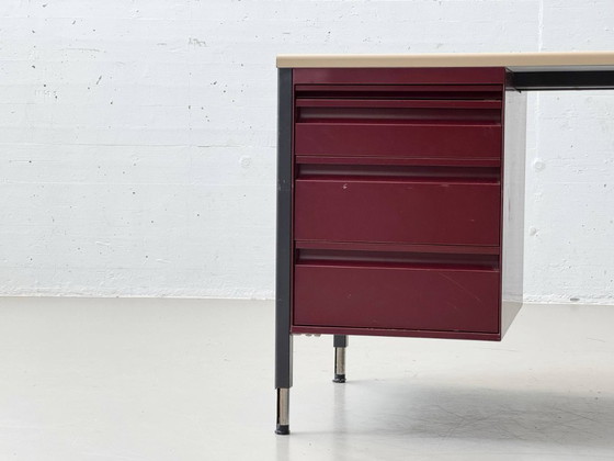 Image 1 of Bigla Schreibtisch aus Stahlrohr mit Metallkorpus, 1970er Jahre