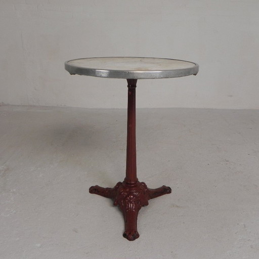 Table de bistrot avec pieds en fonte et plateau en marbre, années 1920
