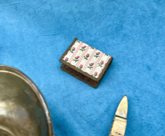 Image 1 of Large vintage collection made of solid brass - owls, cat, bookend & more