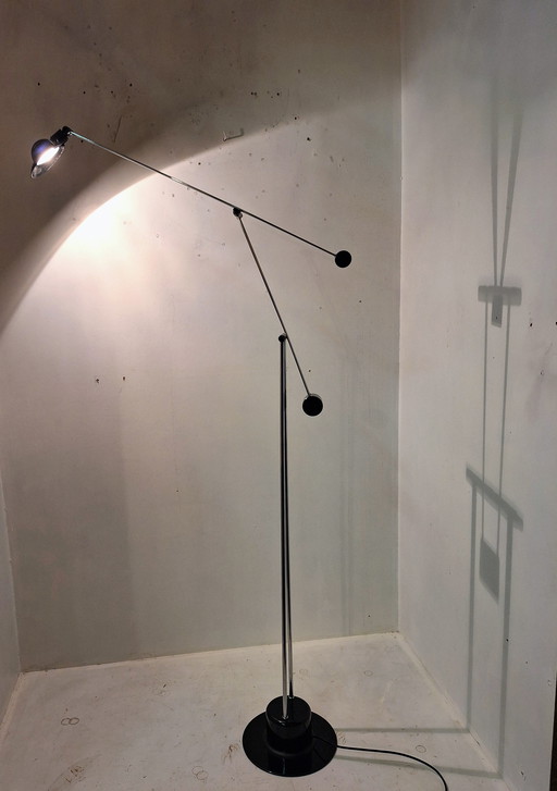 Halogen floor lamp minimalist
