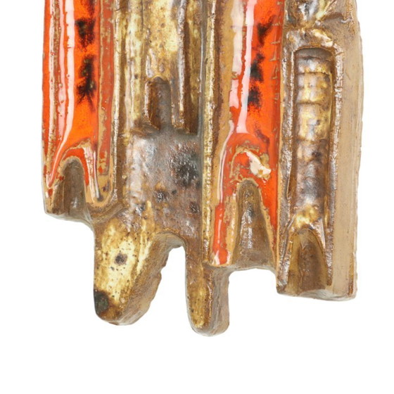 Image 1 of Scultura da parete in ceramica d'epoca