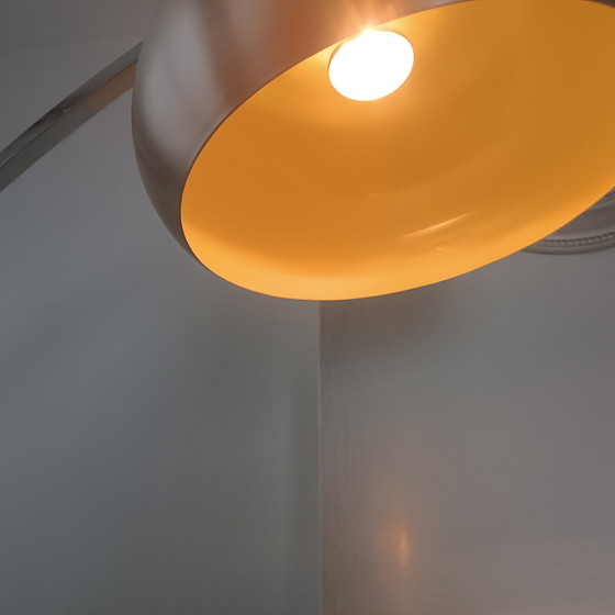 Image 1 of Lampadaire Arc Vintage Harvey Guzzini – Années 1970