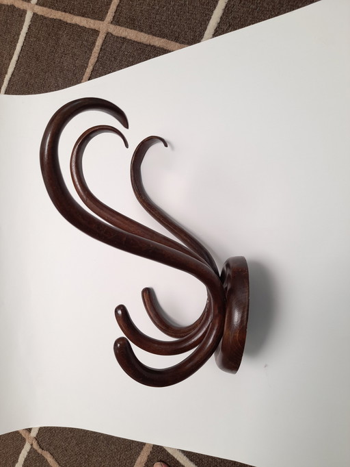 Curved wood wall coat rack Thonet style
