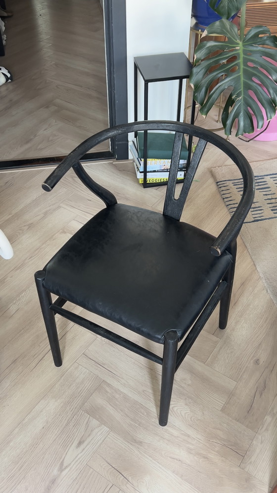 Image 1 of 7 chaises Wishbone sur mesure