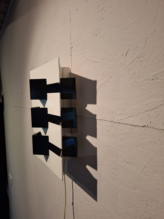 Image 1 of Anvia wall lamp