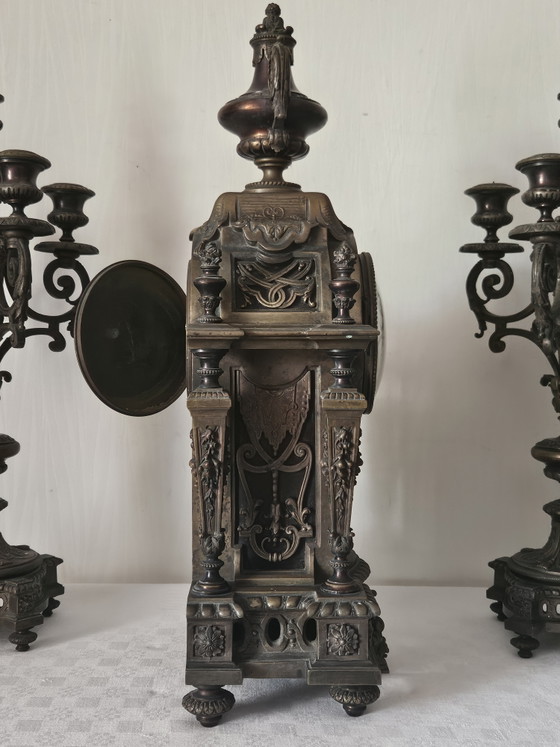 Embellecedores de chimenea de estilo neorrenacentista del siglo XIX. – Hersant, Relojes, Bronze (photo 5 of 14)