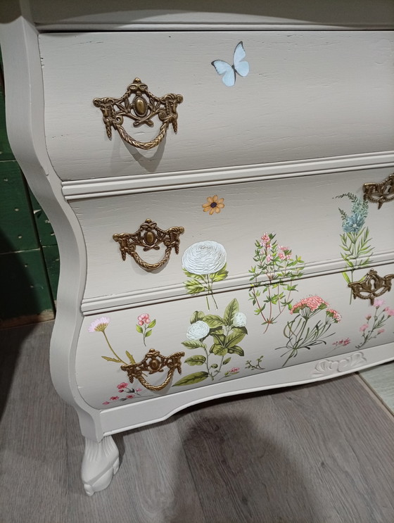 Image 1 of Commode