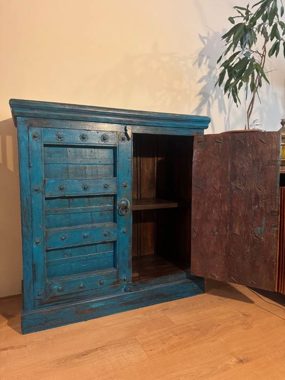 Image 1 of Authentieke hardhouten Indiase haveli kast – Rajasthan