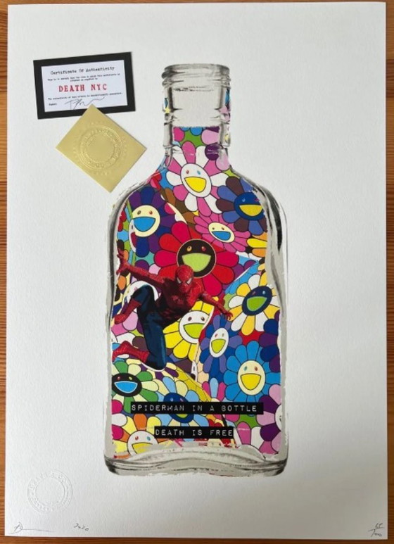 Image 1 of DEATH NYC - L'uomo ragno in bottiglia