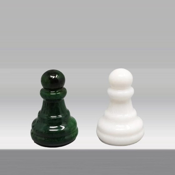 Image 1 of 1970s Italian Volterra Alabaster Chess Set in Rare Forest Green and White