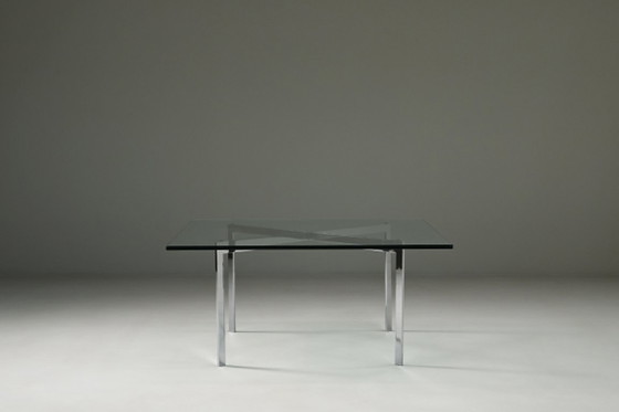 Tavolino da caffè originale Barcelona di Ludwig Mies Van Der Rohe per Knoll, anni '20, Stati Uniti. (photo 2 of 8)