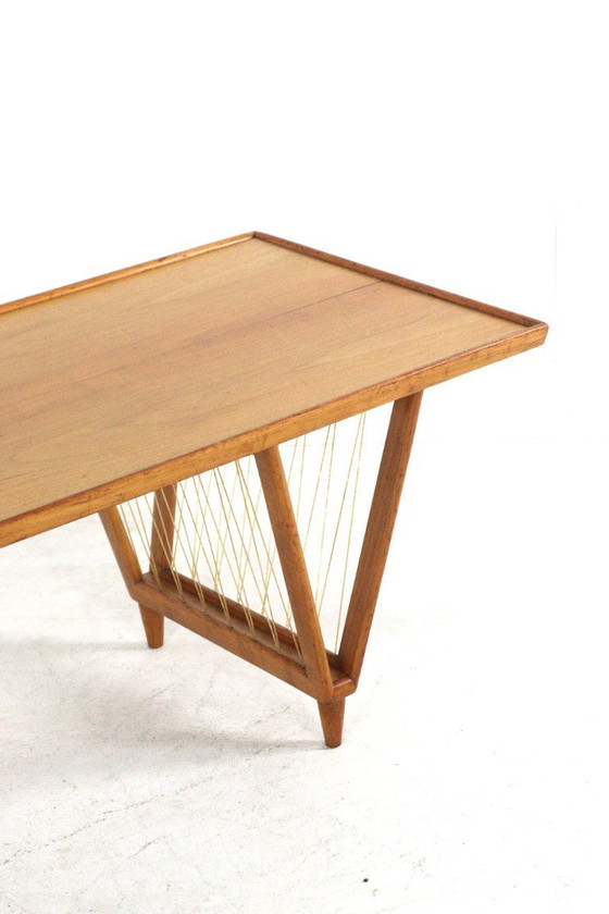 Image 1 of Vintage salontafel notenhout noten ''Deinum'