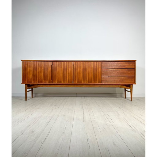 Groot Deens Mid Century Teakhouten Dressoir 'Fredericia' jaren 60