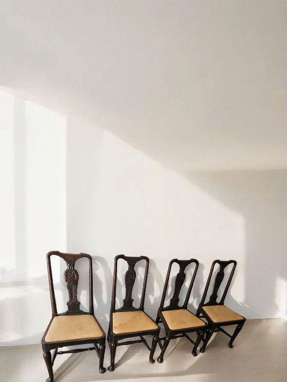 Image 1 of 4er Set seltene antike geschnitzte Eichen Esszimmerstühle Stühle