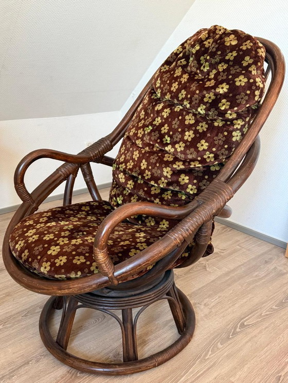 Image 1 of Silla giratoria Manou