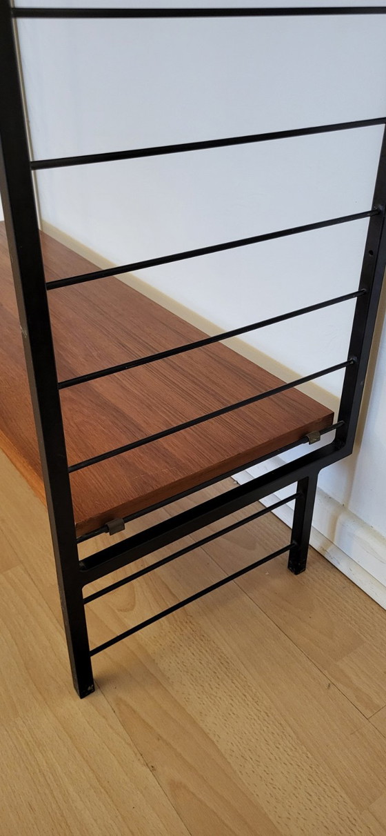 Scaffali a muro STRING - WHB 1960/1970, STRING WHB, Legno, Metallo, Marrone, Mid Century Modern (foto 4 di 9)