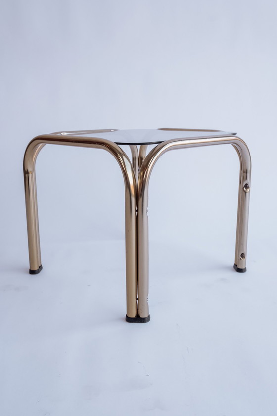 Image 1 of Tavolino laterale quadrato in ottone vintage e vetro