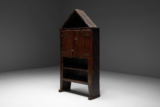 Volkskunst-Schrank, Frankreich, 19. Jahrhundert