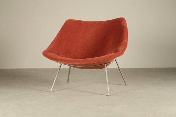 Image 1 of Pierre Paulin for Artifort — F156 “Little Oyster” chair