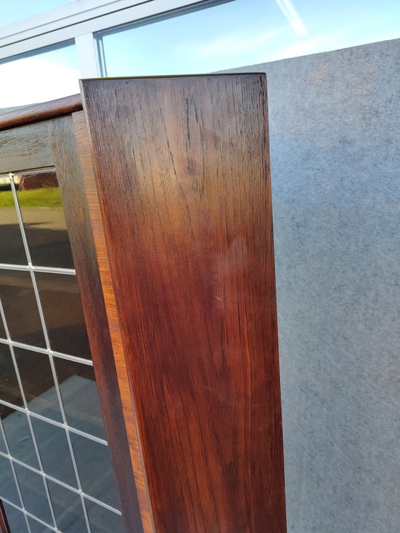 Image 1 of Mobile ad angolo