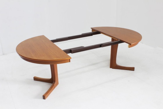 Image 1 of table à manger ronde extensible vintage danoise
