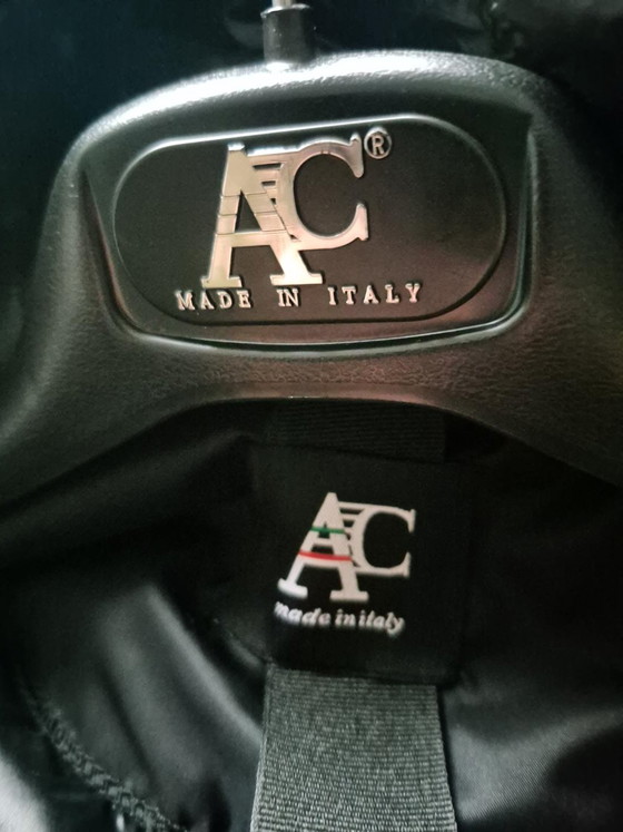 Chaquetas AC – Regalos, Leather, Textile (photo 5 of 10)