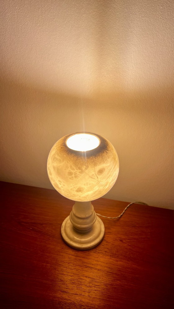 Image 1 of Mid-Century Modern Spherical Alabaster Table Lamp – Spain, 1970s