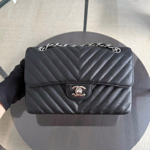Borsa Chanel Classic Flap Small - Caviar 23CM Chevron Nero Hardware Argento Serie 25