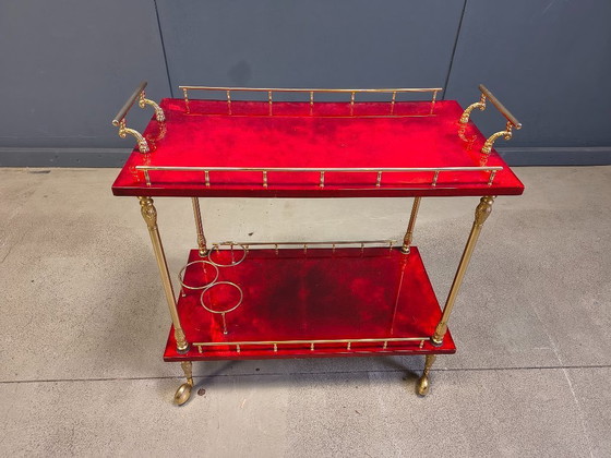 Image 1 of Rare chariot de service italien en cuir de chèvre laqué et parchemin, signé Aldo Tura, années 1960