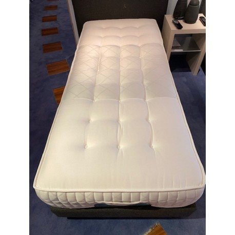 Simbiosi imperiale con comfort per le spalle (2) – Treca Paris, matrassen en bedbodems, Textile, Hedendaags
