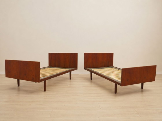 Image 1 of Cama de teca, diseño danés, década de 1960, diseñador: Hans J. Wegner, fabricante: Getama