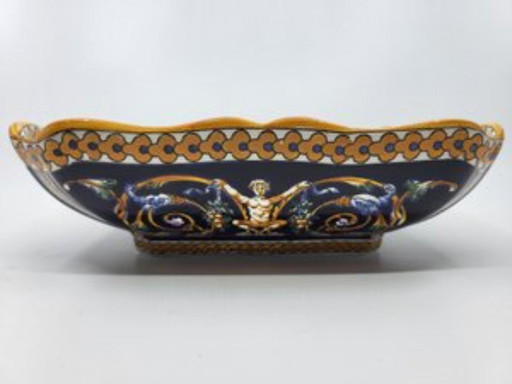 Plat Gien décor Renaissance Italienne en faïence Francais