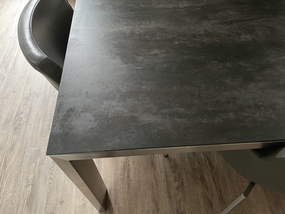 Image 1 of Bert Plantagie eettafel