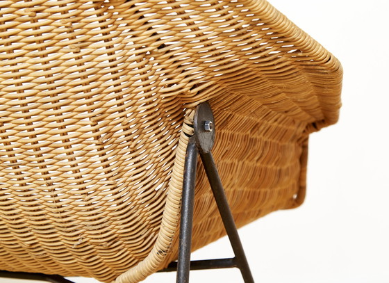 Image 1 of Mid Century Rotan Loungestoel