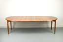 Ovale massief teakhouten eettafel met verlengstukken, jaren 60