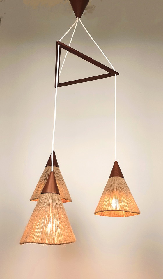 Image 1 of Cascade vintage lamp