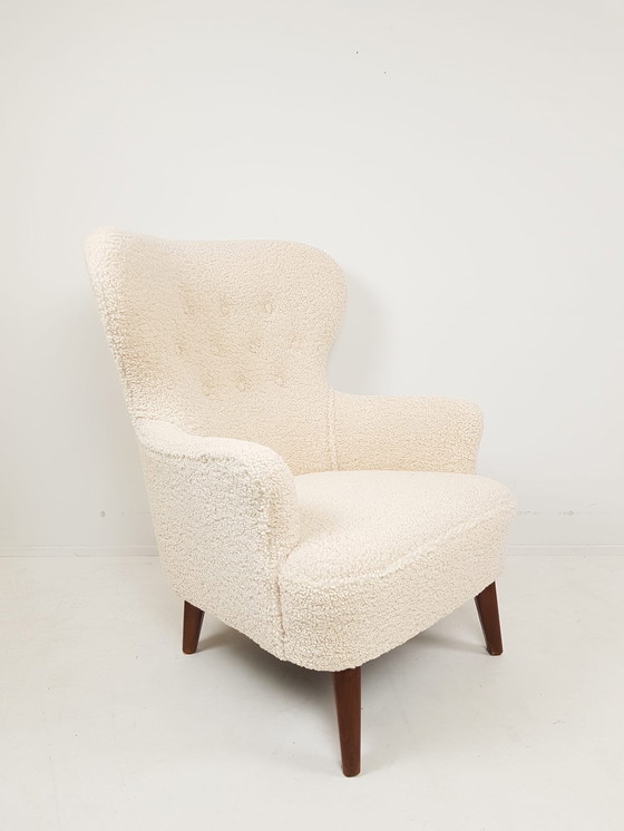 Image 1 of Artifort fauteuil creme teddy armchair Theo Ruth refurbished 