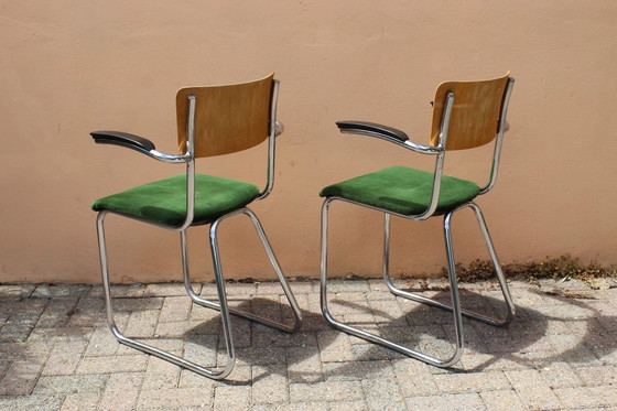 Image 1 of 2 Vintage buizenframe leraren/bureaustoelen Gispen stijl.