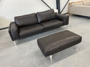 Leolux Bellice Bank met poef Bruin leer