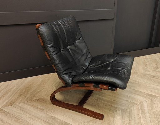 Rybo Rykken by Odvin Rykken fauteuil