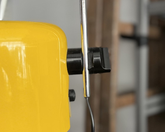 Image 1 of Vintage Oluce tafellamp van Joe Colombo