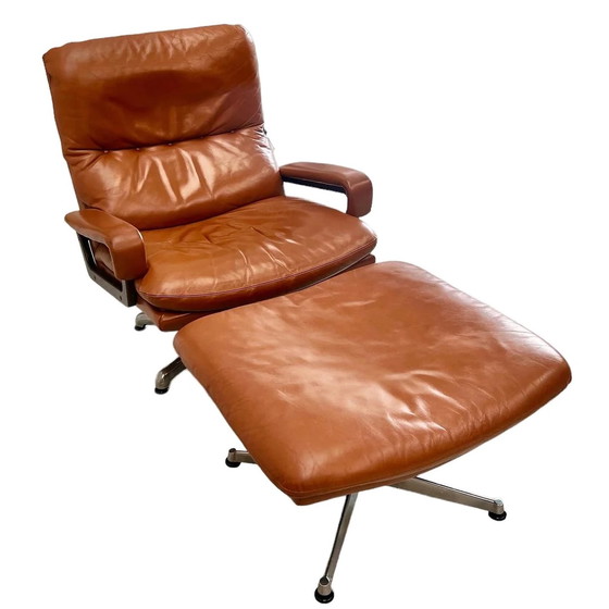 Image 1 of Strässle "King" fauteuil & voetenbank